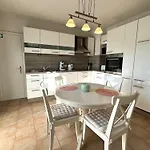 Apartamento Ferien-eg Whg Pio Nahe Steinhuder Mit Garten Und Parkplatz Hagenburg