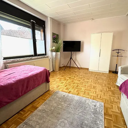 Ferien-eg Whg Pio Nahe Steinhuder Mit Garten Und Parkplatz Apartmán *