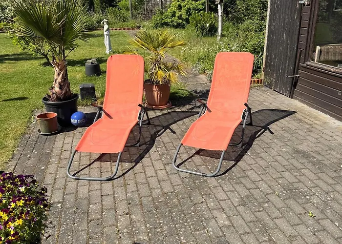 Appartement Ferien-eg Whg Pio Nahe Steinhuder Mit Garten Und Parkplatz *
